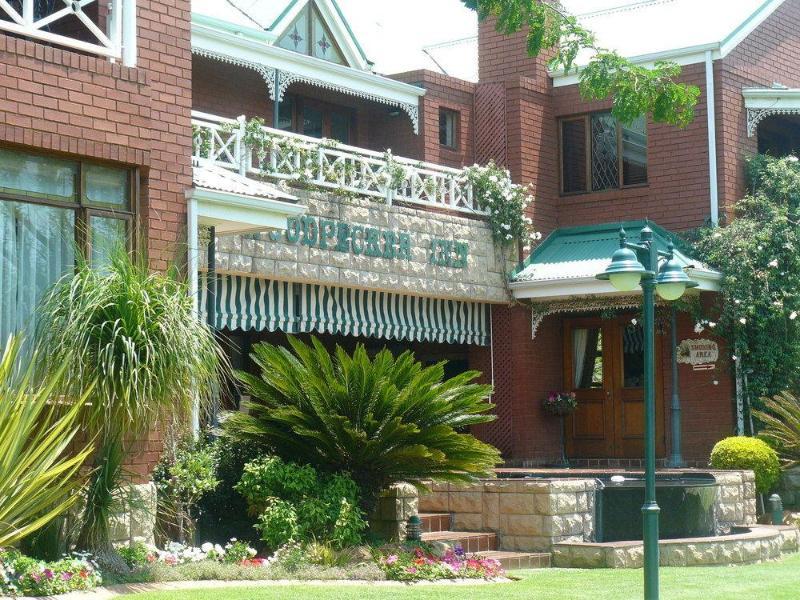The Woodpecker Inn Pretoria-Noord Exterior foto